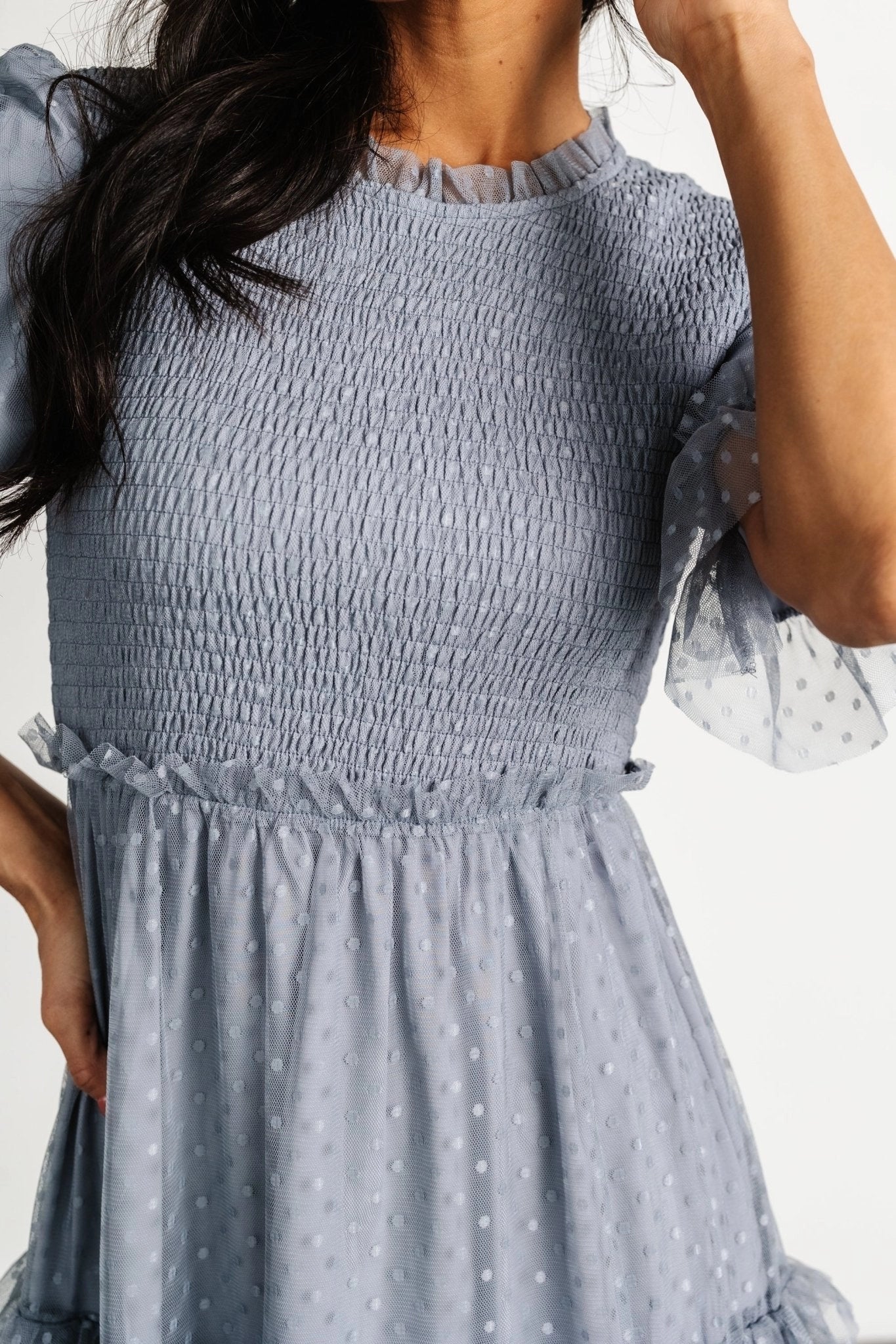 Charming A-Line Round Neck Ruffle-Sleeve Keyhole-Back Midi Mother Of Bride Dress