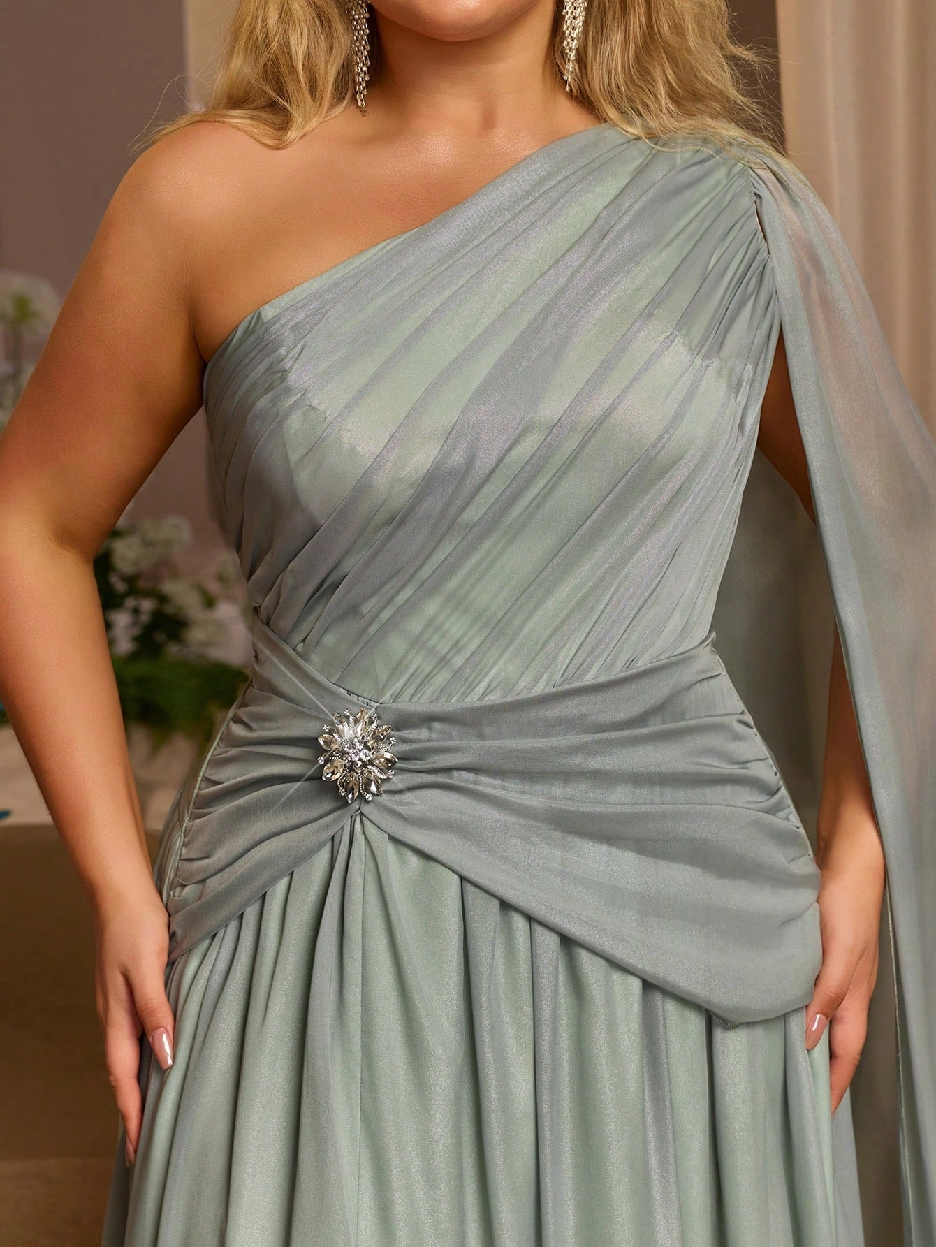 Dusty‑Blue Plus‑Size A‑Line One‑Shoulder Cape‑Sleeve Open‑Back Floor‑Length Prom Dress