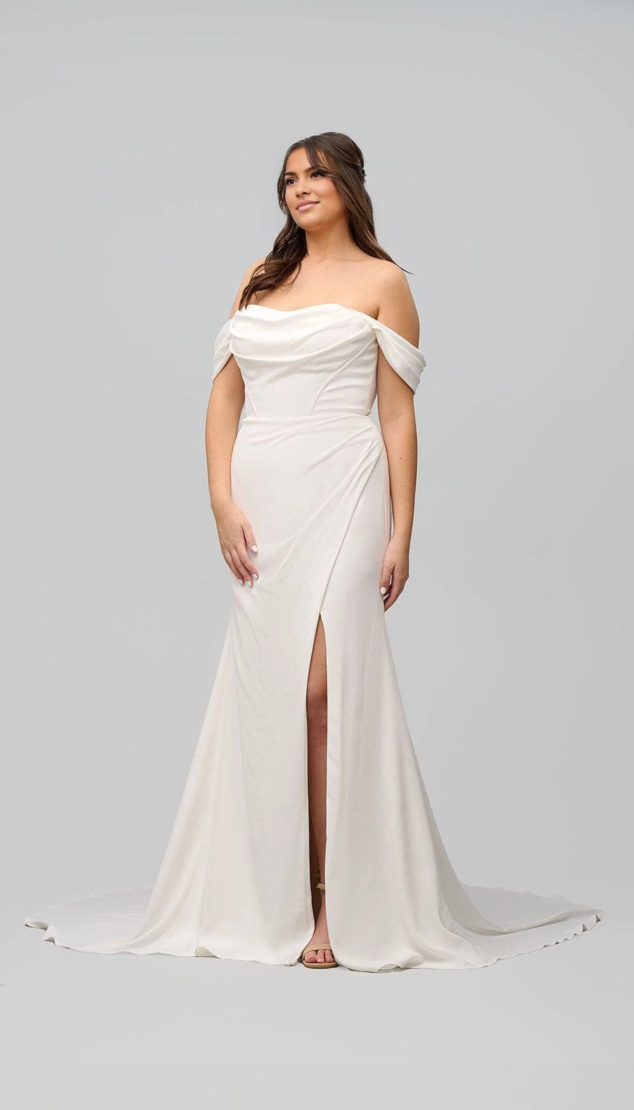 Romantic Mermaid Sweetheart Off-Shoulder Button Back Plus Size Wedding Dress