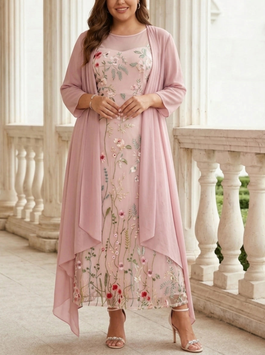 Soft A-Line Round Neck Three-Quarter-Sleeve Closed-Back Floor-Length Mother of the Bride Dresses