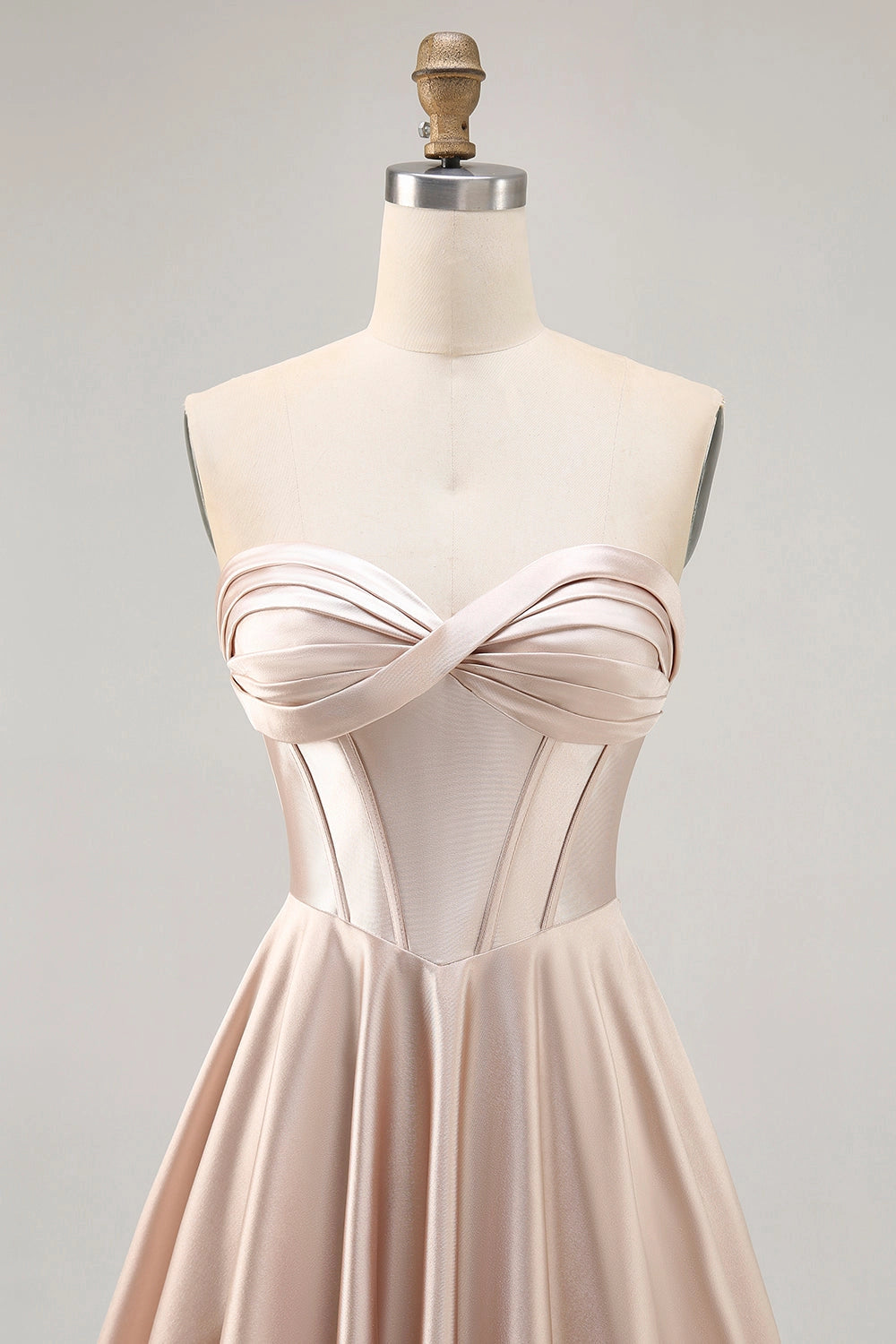 Champagne A-Line Twist Strapless Lace Up Back Mini Homecoming Dress