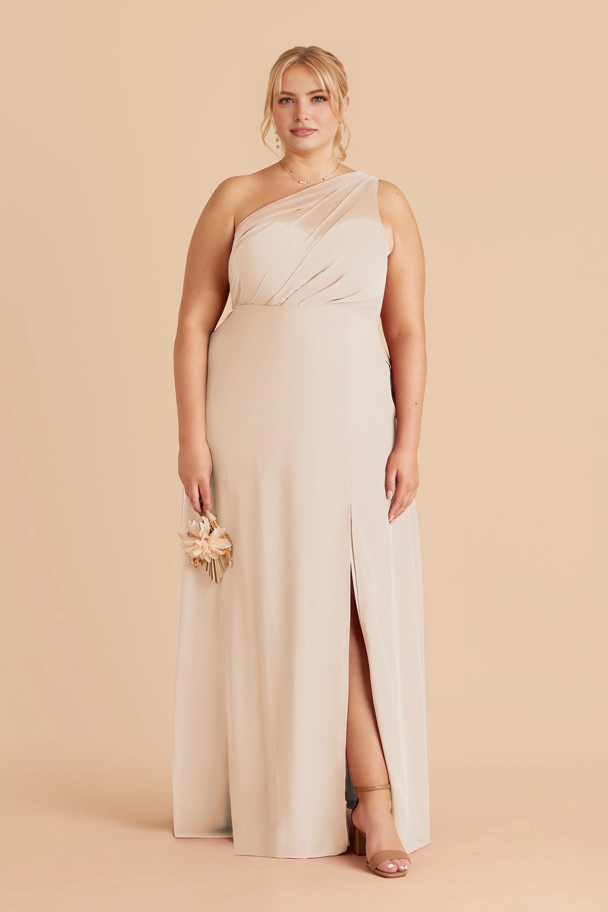 Flowy Chiffon A‑Line One‑Shoulder Sleeveless Mesh Back Slit Maxi Plus Size Bridesmaid Dress