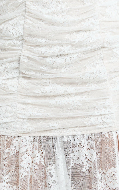 Romantic Midi Spaghetti Strap V Neck Adjust Strap Back Zipper Slit Lace Plus Size Maxi Wedding Guest Dress