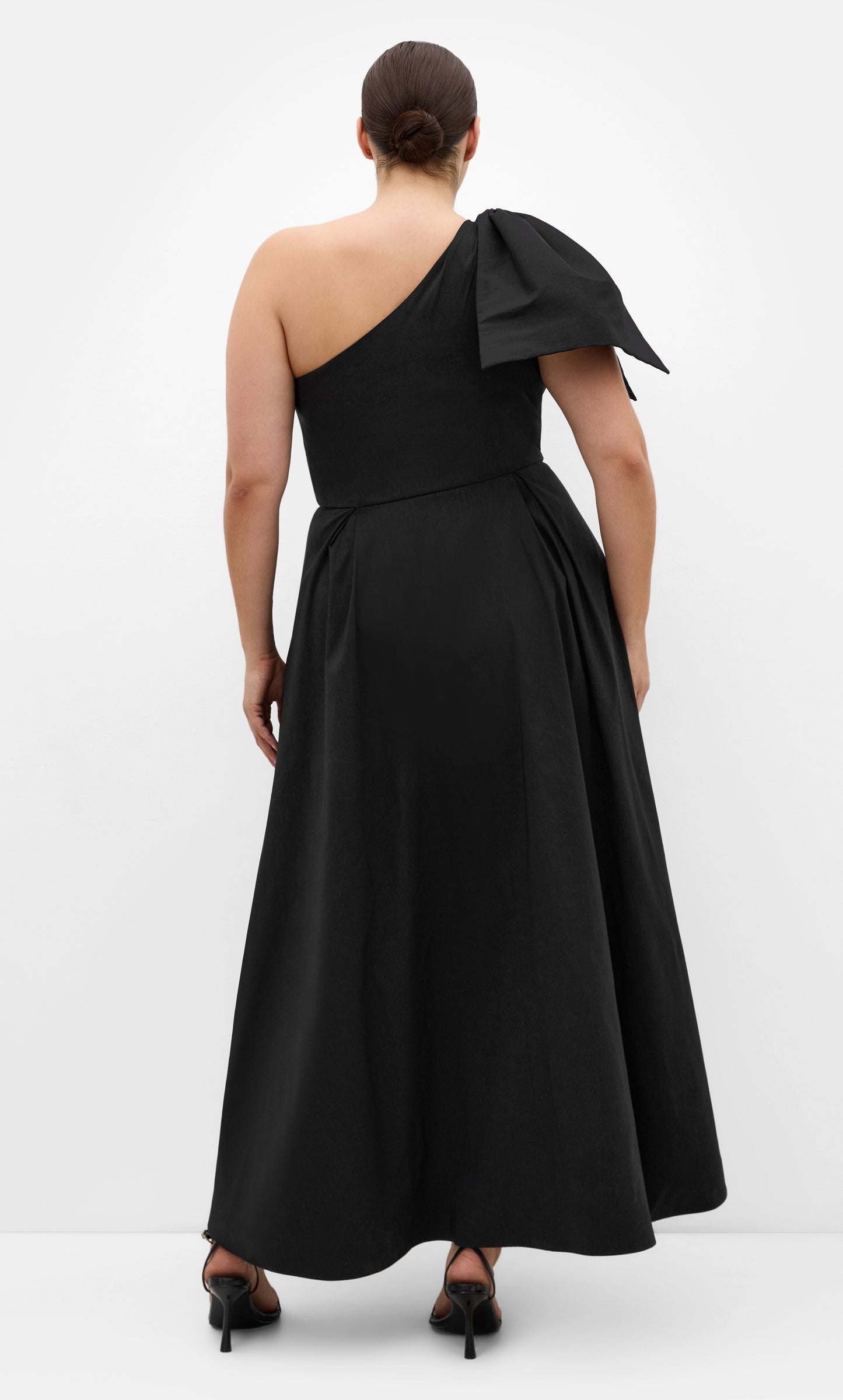 Burgundy One‑Shoulder Bow High‑Low A‑Line Plus Size Wedding Guest Dress