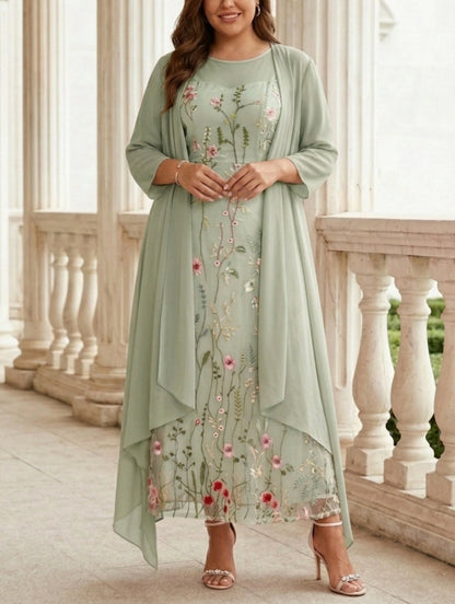 Soft Pink Plus Size Straight Round Neck 3/4 Sleeve Open Back Two Piece Mother Of Bride Dress