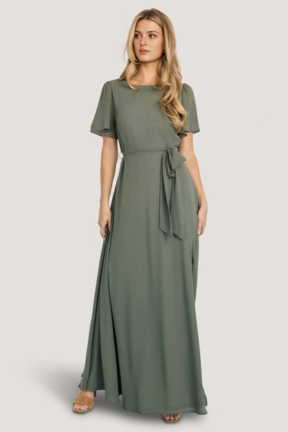 Chic Regular A-Line Round-Neck Flutter-Sleeve Keyhole-Back Floor-Length Mother Of Bride Dress