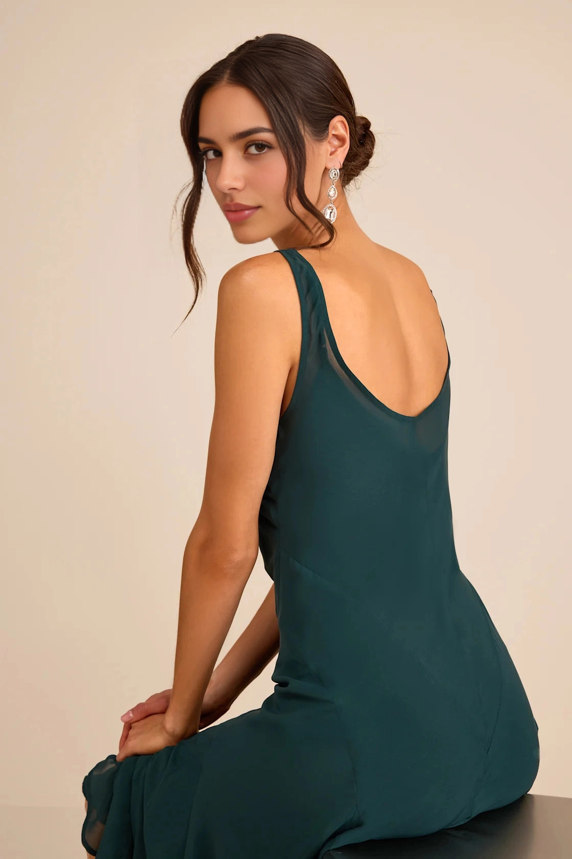 Emerald Mermaid V-Neck Spaghetti Strap Low Back Floor-Length Prom Dress