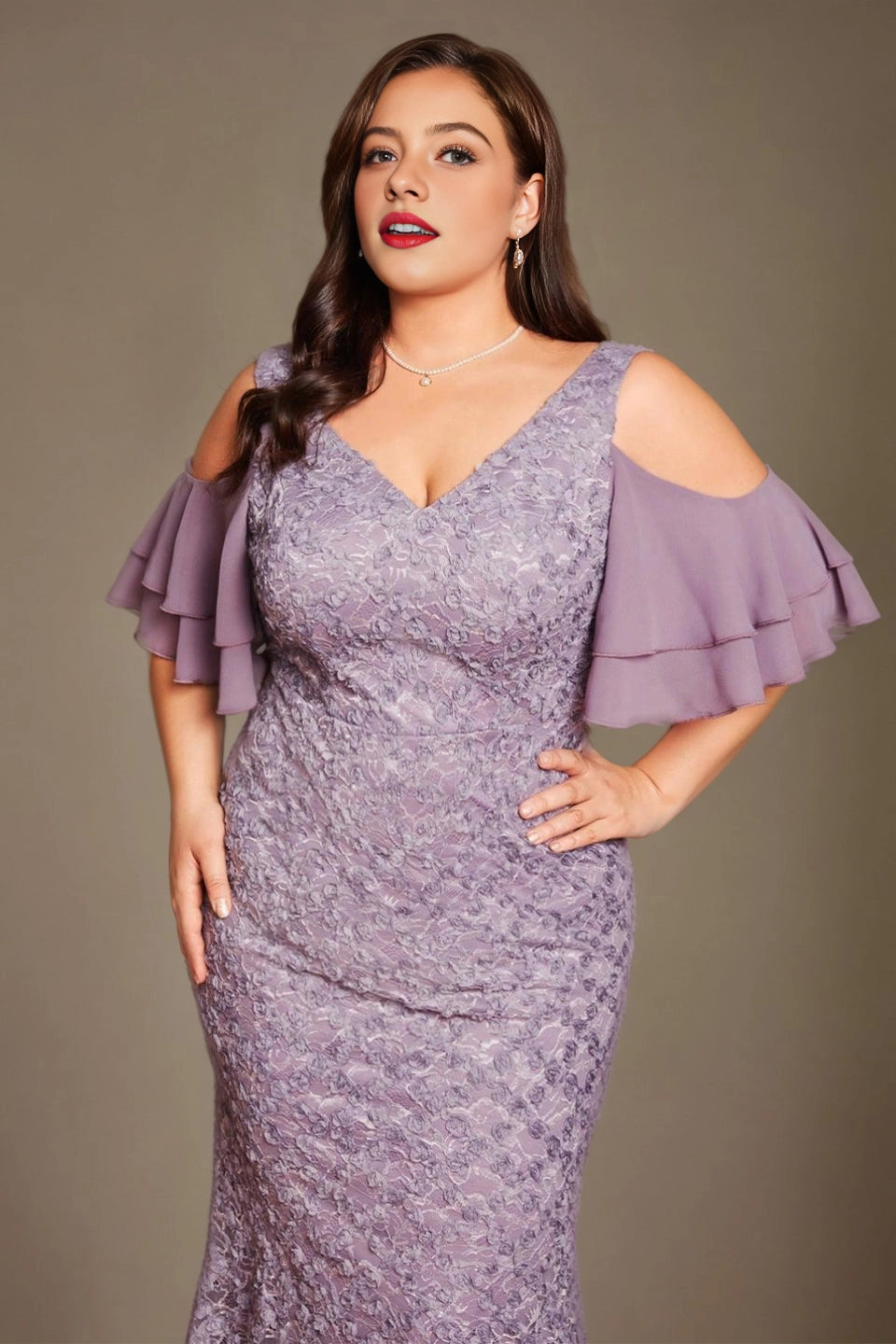 Soft Plus Size Mermaid V-Neck Cold-Shoulder Zip-Back Floor-Length Mother Of Bride Dress