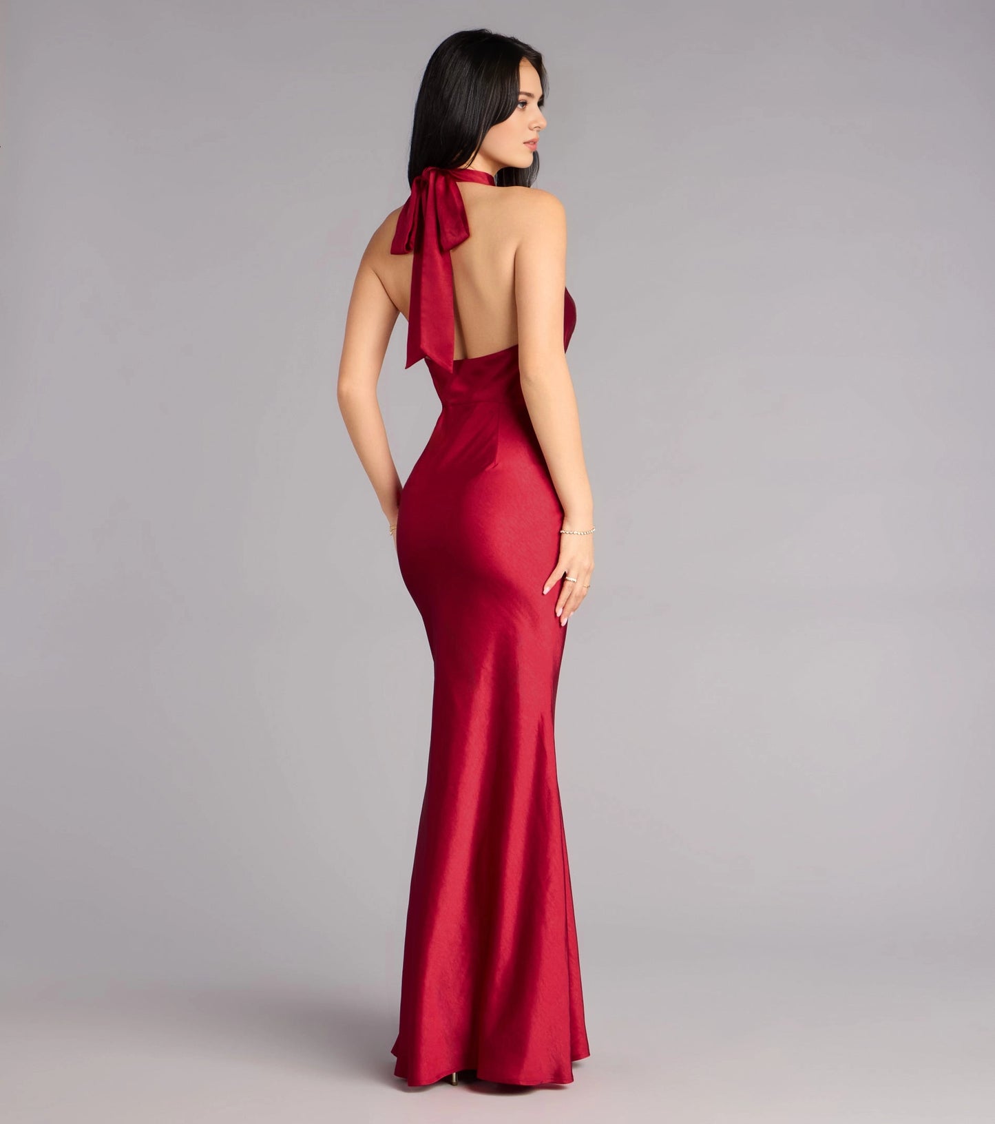 Roselledress Luxury Mermaid Halter Cutout Tie-Back Satin Maxi Plus Size Prom Dress