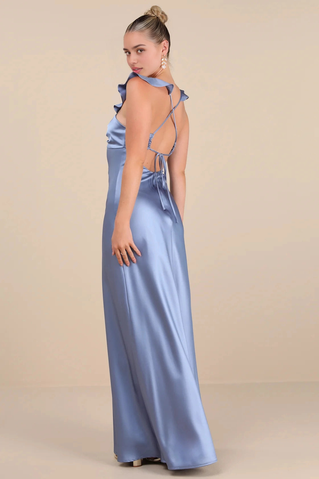Sleek Maxi Ruffle Spaghetti Tie-Back Cutout Long Prom Dress