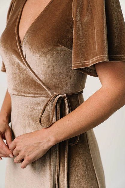 Soft A‑line V‑Neck Flutter Sleeve Closed‑Back Maxi Mother Of Bride Dress