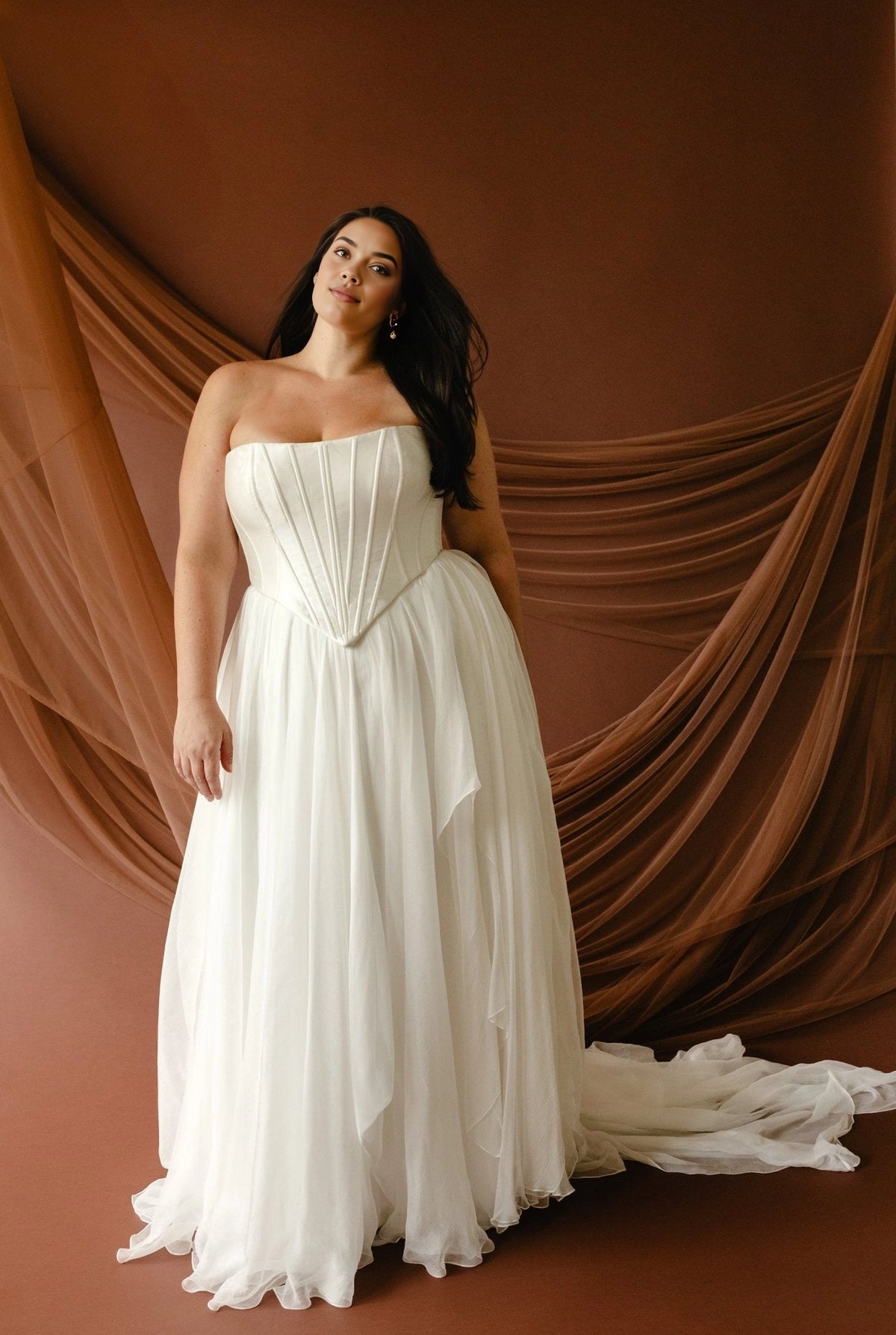 Elegant A-Line Strapless Sleeveless Zipper Back Floor-Length Plus Size Wedding Dress