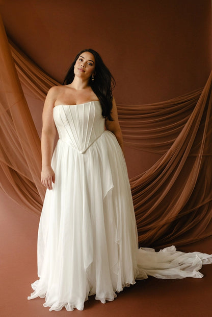 Elegant A-Line Strapless Sleeveless Zipper Back Floor-Length Plus Size Wedding Dress