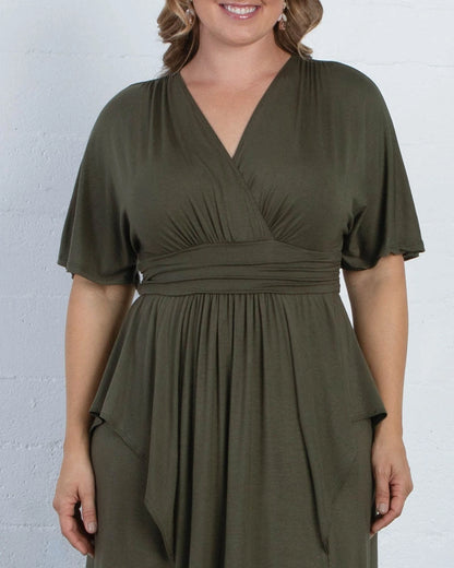 Elegant Plus Size A-Line V-Neck Flutter Sleeve Closed Back Long Mother of the Bride Dress