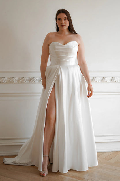 Elegant A-Line Sweetheart Strapless Lace-Up Back Plus Size Wedding Dress